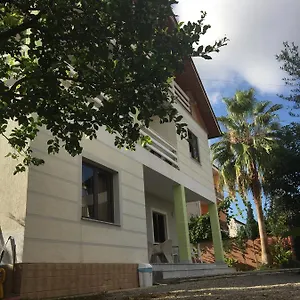 Grande House Tiran